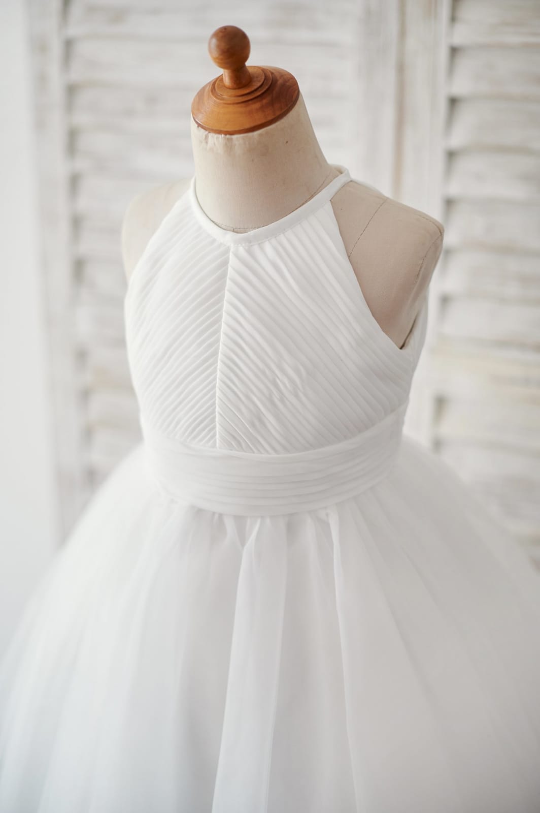 Ivory Chiffon Tulle Halter Neck Keyhole Back Wedding Flower 