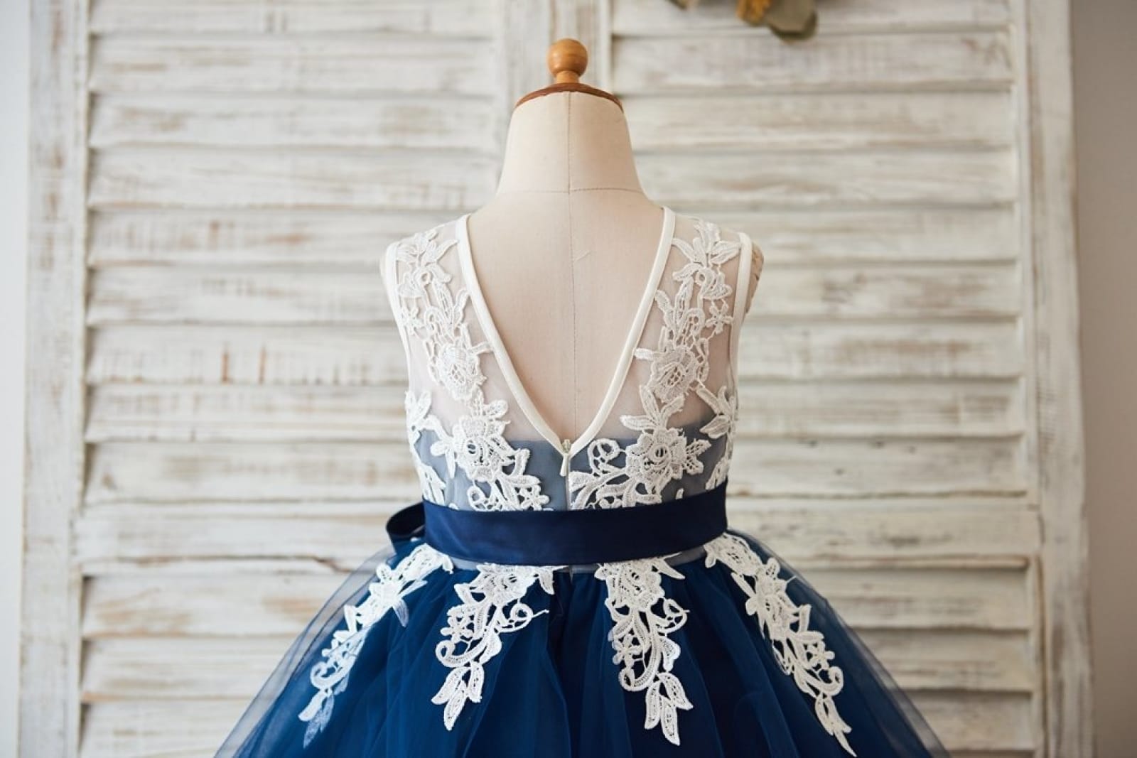 Ivory Lace Navy Blue Tulle Wedding Flower Girl Dress with V 