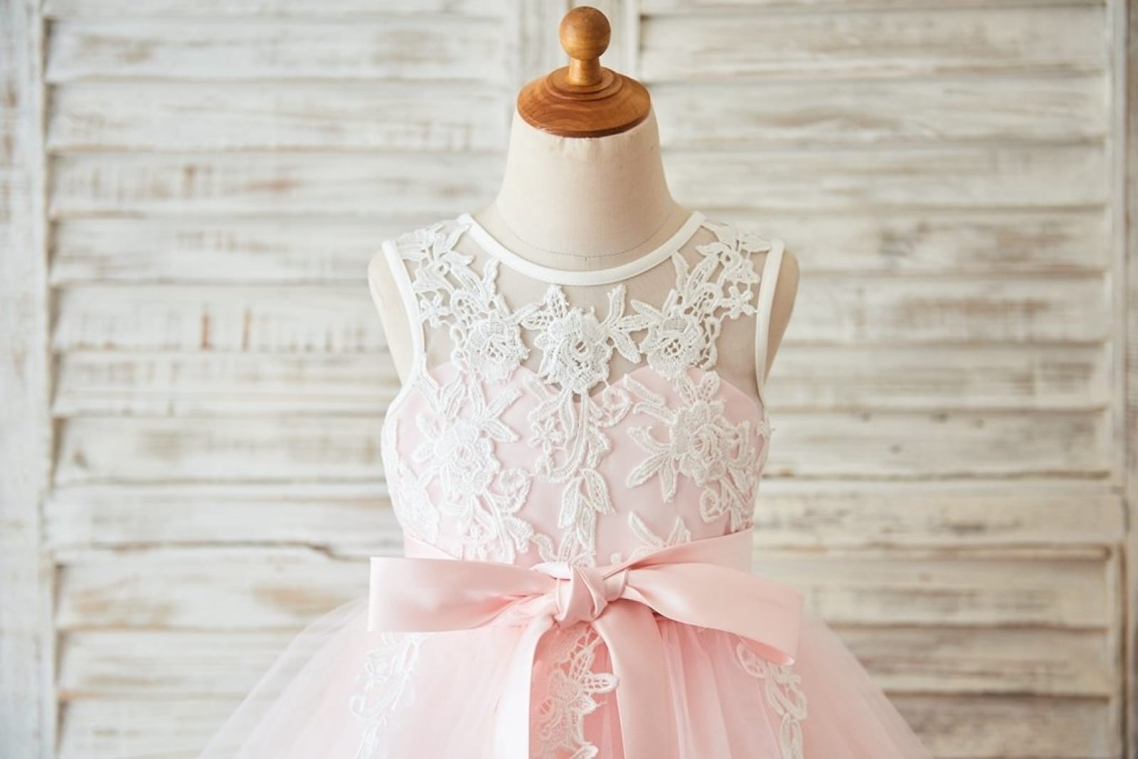 Ivory Lace Pink Tulle Wedding Flower Girl Dress with V Back