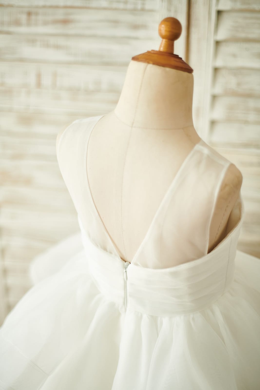 Ivory Organza V Back Wedding Flower Girl Dress