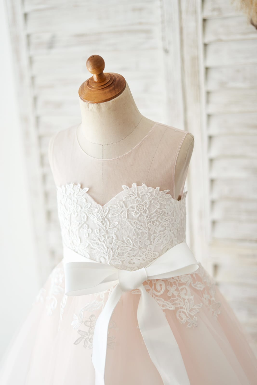 Keyhole Back Ivory Lace Pink Tulle Wedding Flower Girl Dress