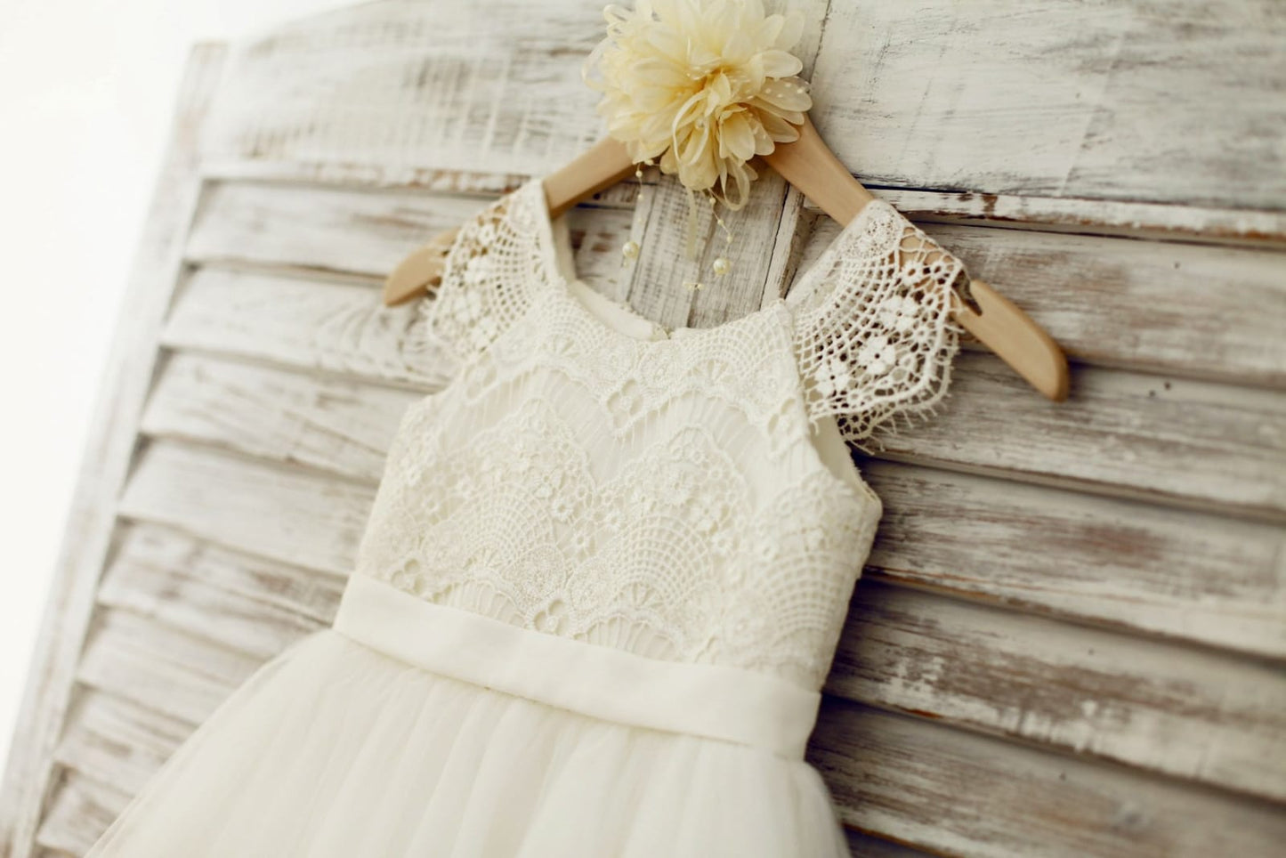 Lace Cap Sleeves Ivory Tulle TUTU Flower Girl Dress