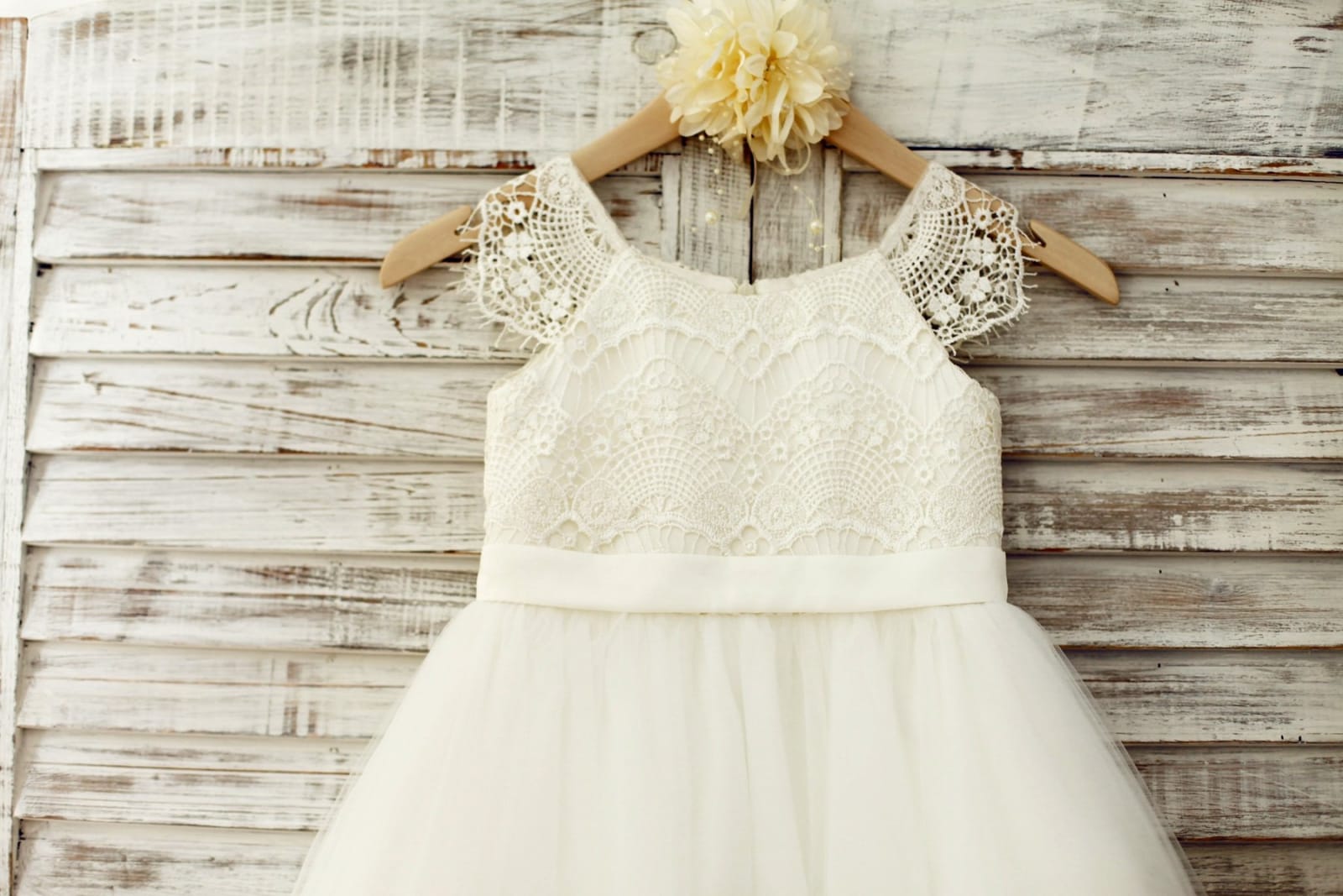 Lace Cap Sleeves Ivory Tulle TUTU Flower Girl Dress