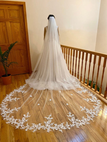 Roycebridal Vintage Floral Lace White Bridal Veil Wedding Veil With Comb