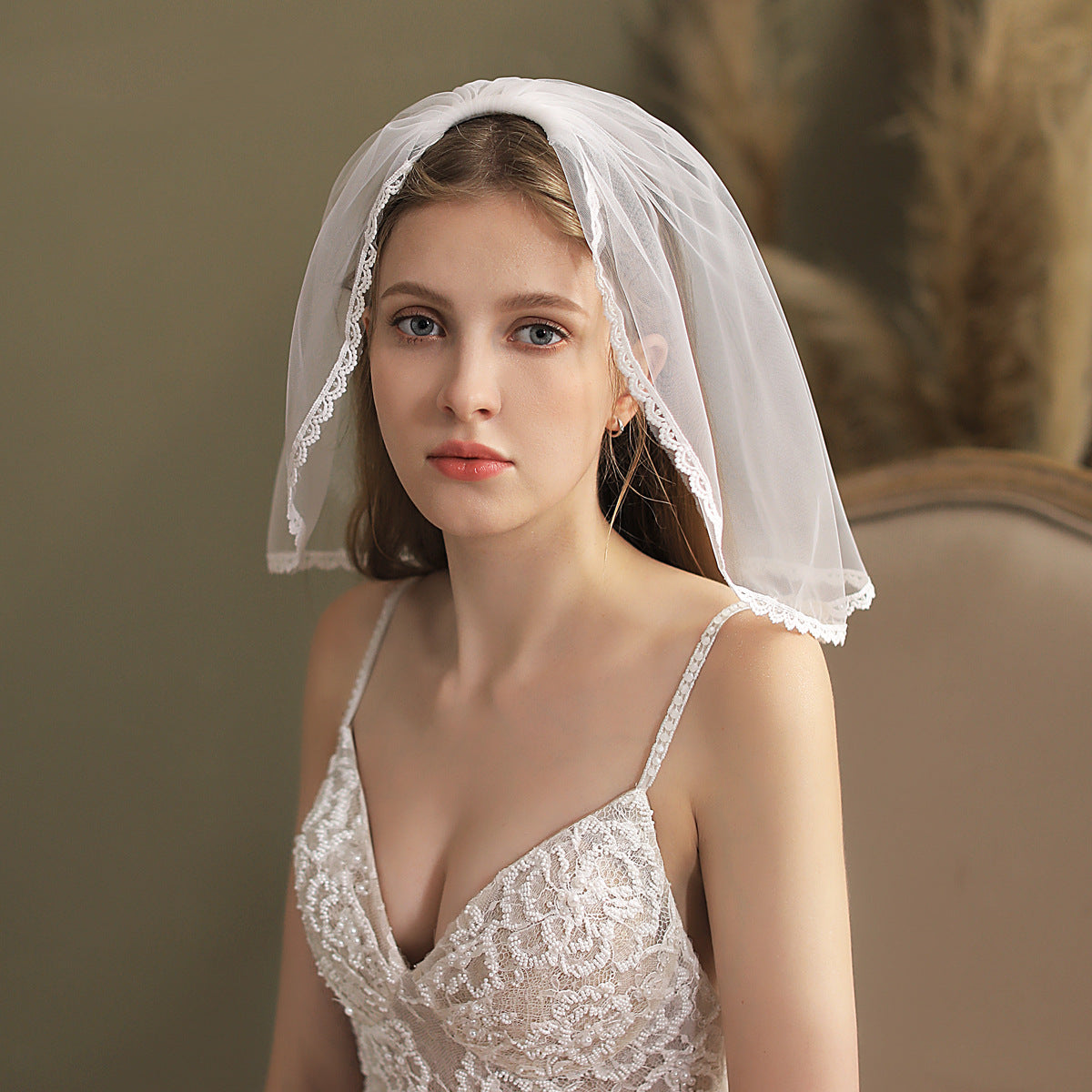 Lacy Short Veil for Bride-Accessories-Viniodress-Ivory-Viniodress