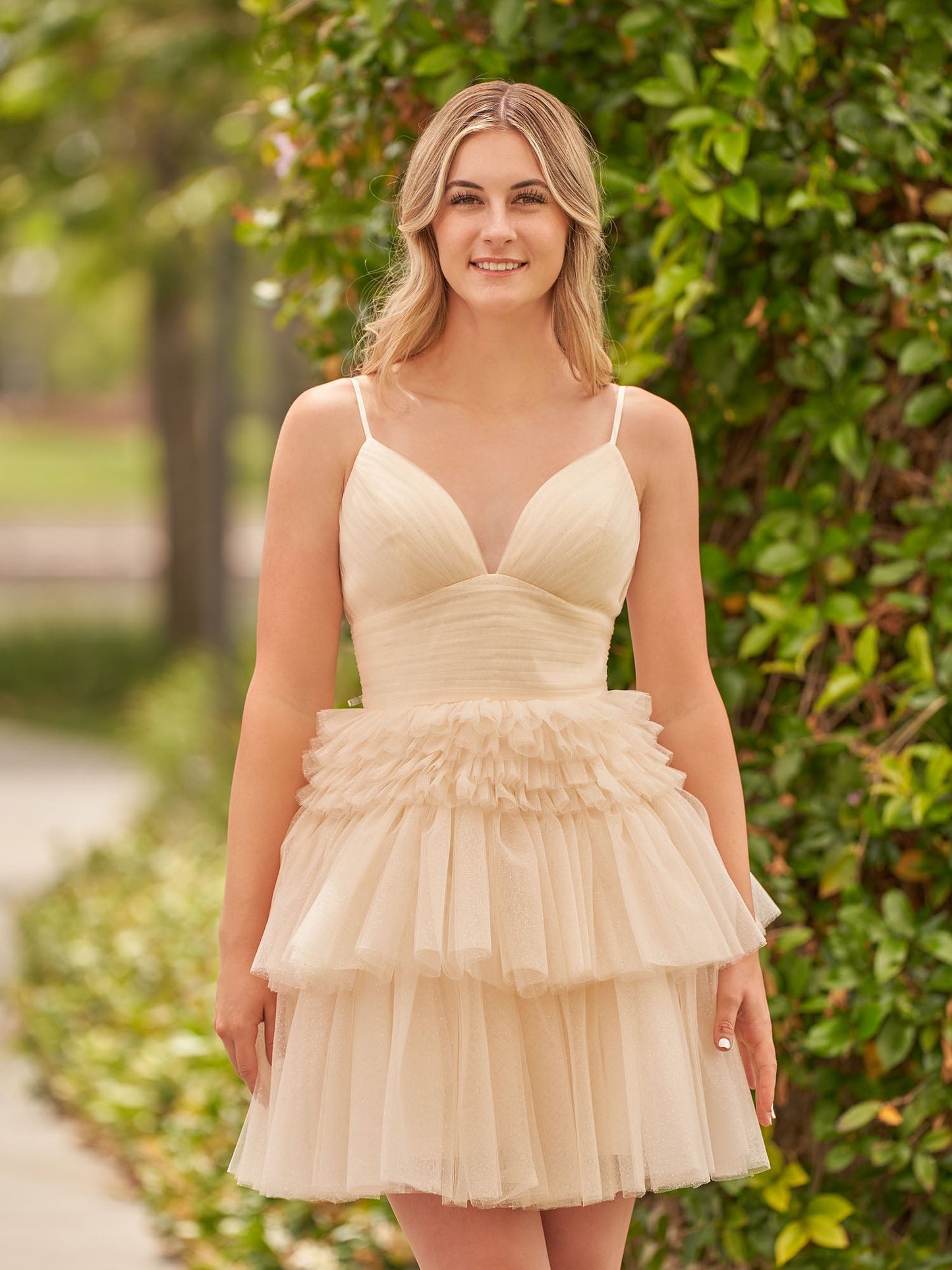 Layla | A-Line Deep V Neck Tiered Short Homecoming Dress