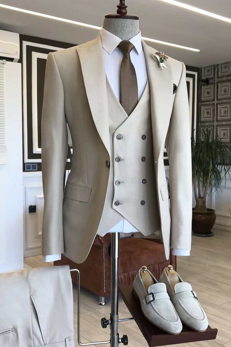 Light Khaki Three Pieces Peaked Lapel Formal Men's Business Suitss-showprettydress