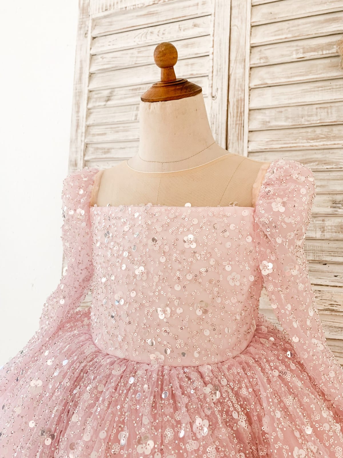 Long Sleeves Pink Crystal Beaded Wedding Flower Girl Dress 