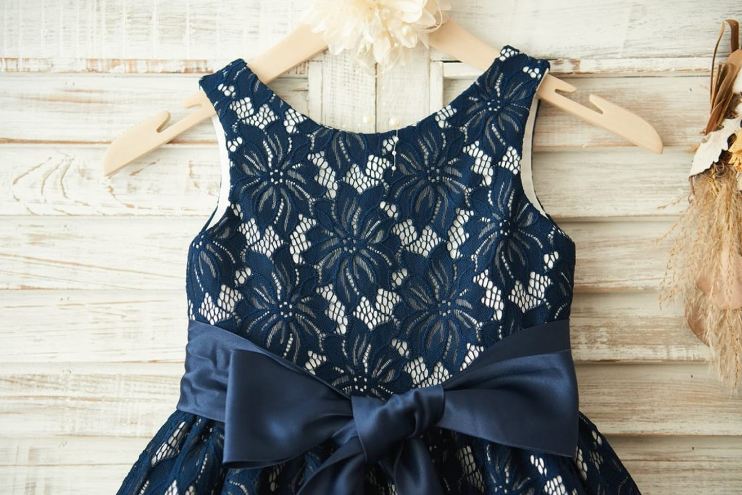 Navy Blue Lace Wedding Flower Girl Dress with Belt