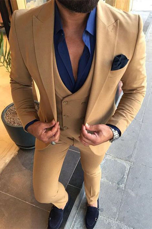 Peaked Lapel Three Pieces Men's Business Suitss-showprettydress