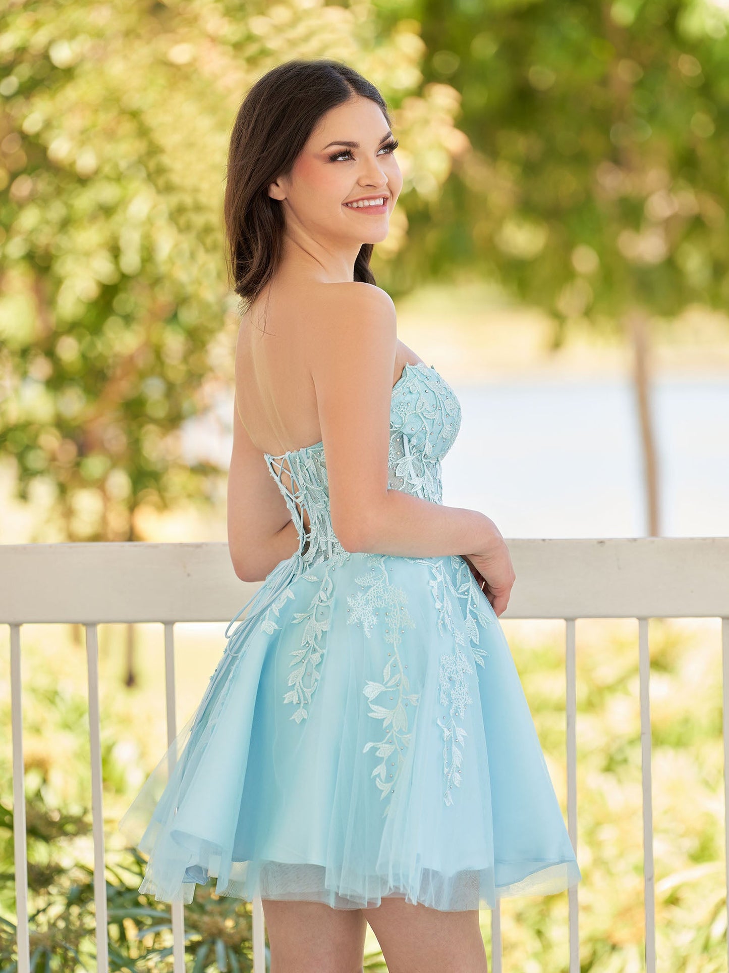 Petunia |A-Line Tulle Lace Homecoming Dress with Appliques