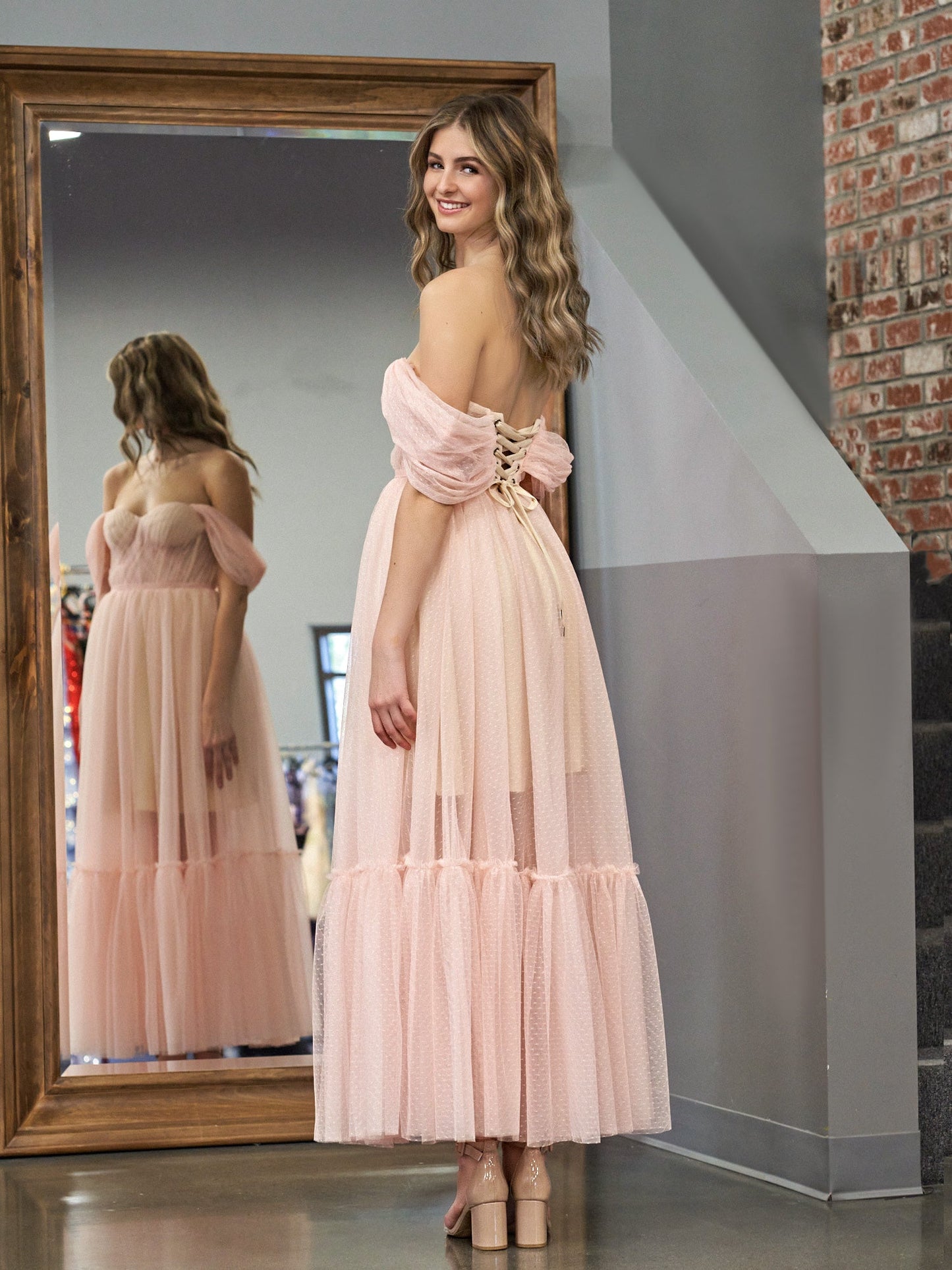 Roycebridal Nova | A-Line Rose Pink Tulle Sweetheart Tea-Length Prom Dress