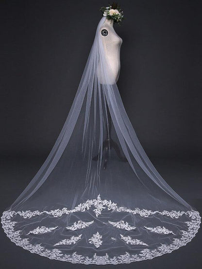 Roycebridal Simple One Tier White Cathedral Veils with Lace Train