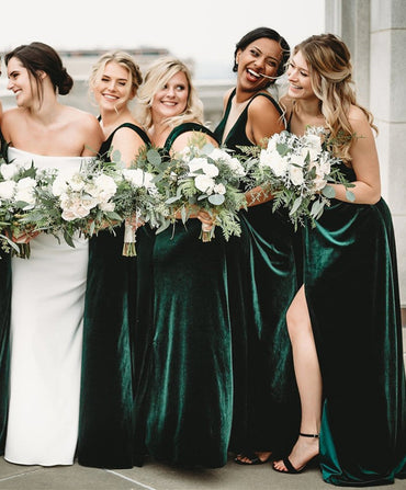 Roycebridal Winter Emerald Green Velvet Bridesmaid Dresses Canada V Neck Sleeveless