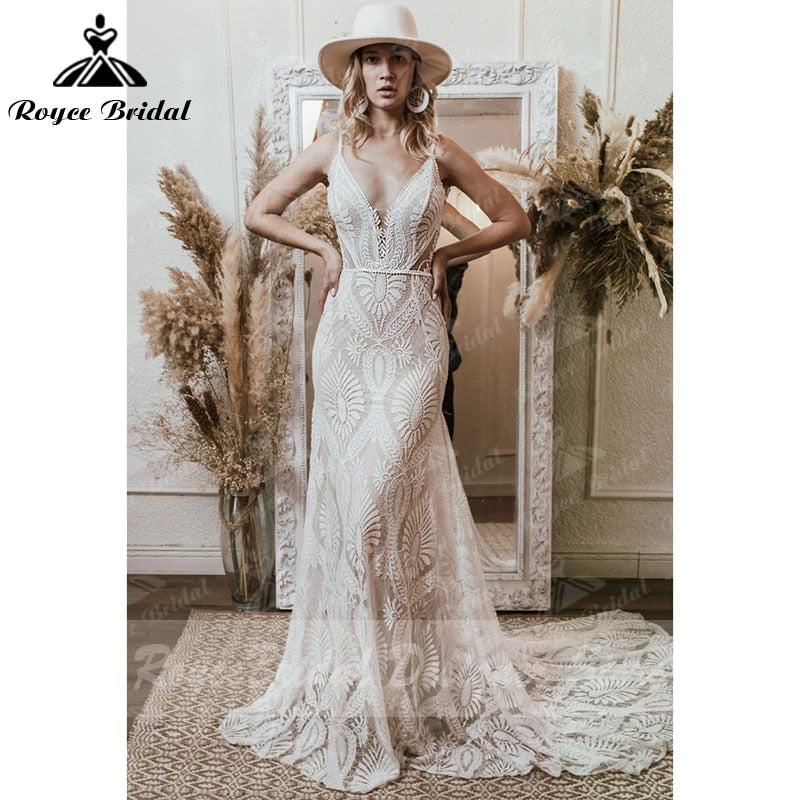 Bohemian Full Lace Mermaid Wedding Dress 2025 V Neck Spaghetti Straps Backless Beach Bridal Gowns