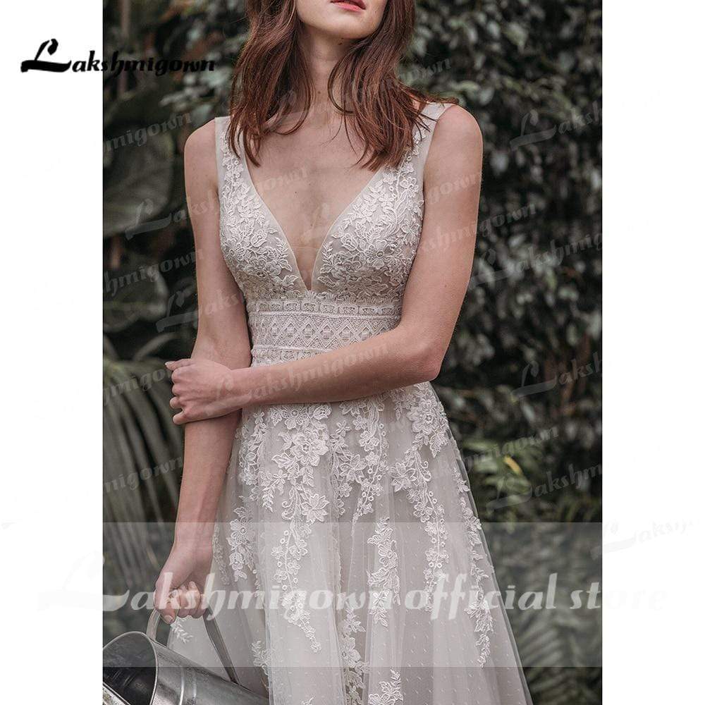 Lace Deep V Neck Sleeveless Sexy Backless Wedding Dresses - ROYCEBRIDAL OFFICIAL STORE