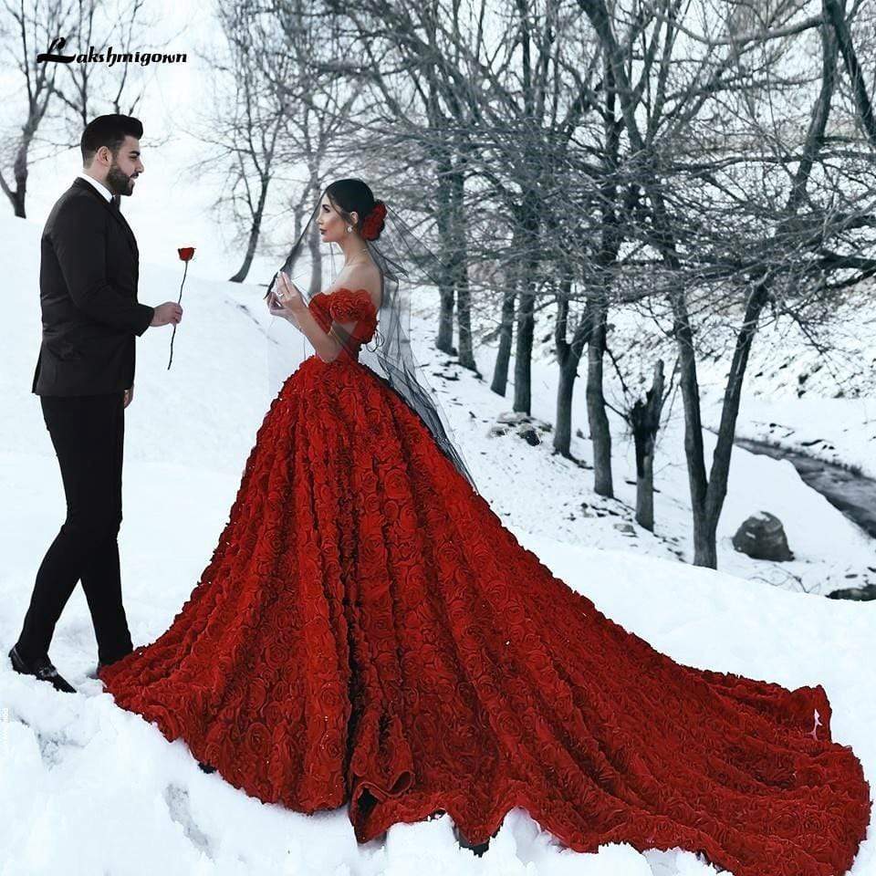 Luxury Red Lace Foral Wedding Dresses Long Train - ROYCEBRIDAL OFFICIAL STORE