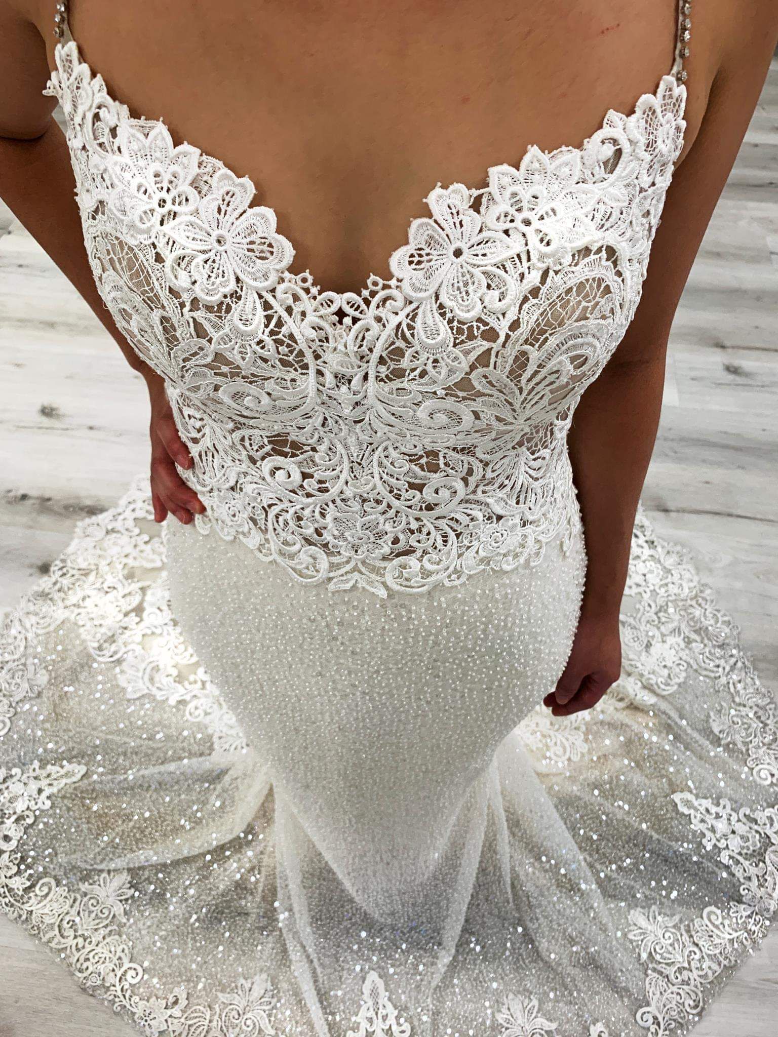 Mermaid V-Neck Open Back Lace Wedding Dresses Bead - ROYCEBRIDAL OFFICIAL STORE