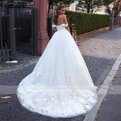 Modest Long Sleeve Wedding Dress Scoop Satin Appliqued - ROYCEBRIDAL OFFICIAL STORE