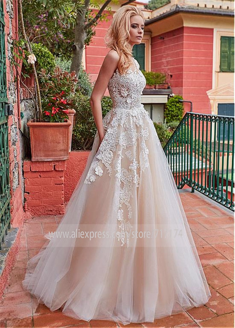 Roycebridal Marvelous Tulle Jewel Neckline A-line Wedding Dress With Lace Appliques & 3D Flowers Champagne Bridal Gowns