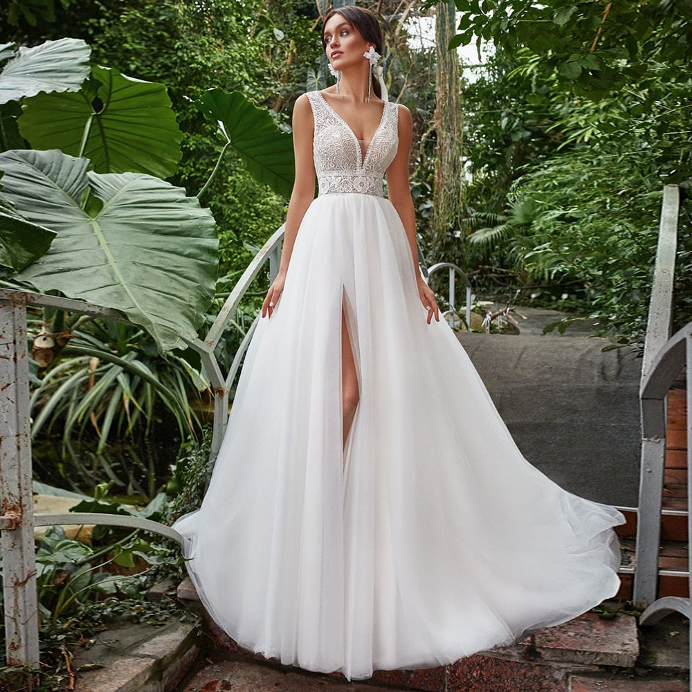 Lakshmigown Summer Tulle Wedding Dress Elegant V-Neck Sleeveless Lace Sweep Train A Line Bridal Gowns with Slit - ROYCEBRIDAL OFFICIAL STORE