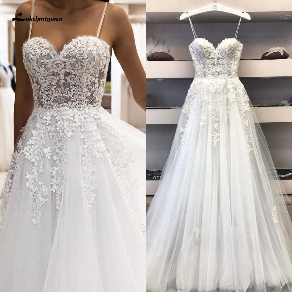 2021 Trouwjurk Sexy A Line Wedding Dress Spaghetti Straps Vintage Lace Applique Beaded Off White Tulle Mariage Long Bridal Dress - ROYCEBRIDAL OFFICIAL STORE