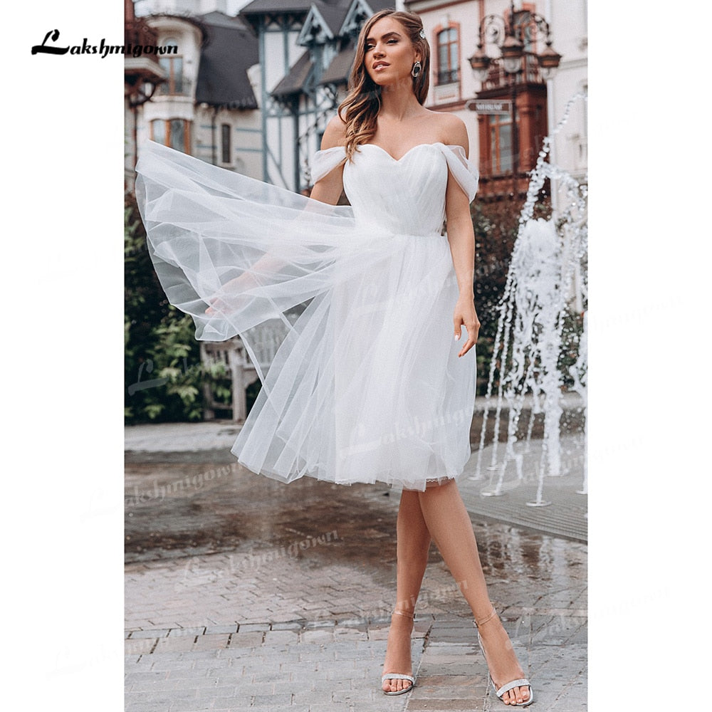 Elegant Tulle A-Line Wedding Dresses Sweetheart Neck Sleeveless Knee-Length None Train Bride Gowns Simple Off The Shoulder 2021 - ROYCEBRIDAL OFFICIAL STORE