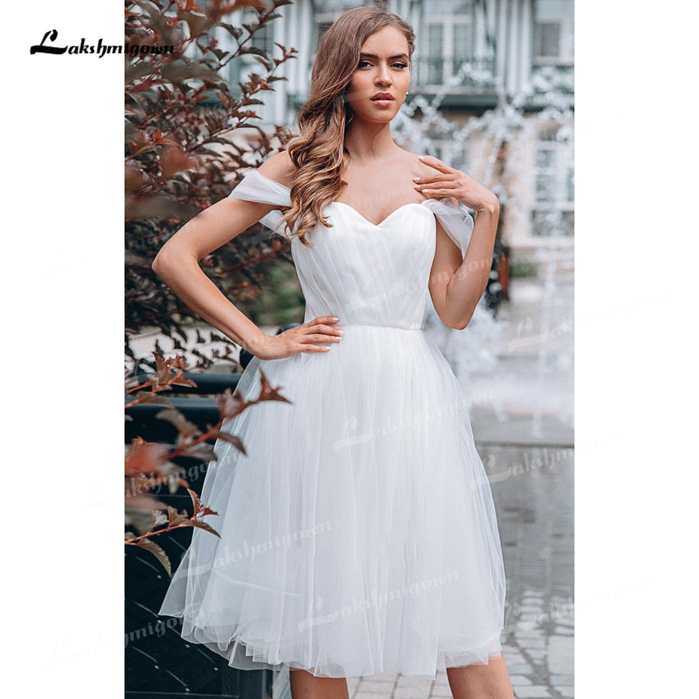 Elegant Tulle A-Line Wedding Dresses Sweetheart Neck Sleeveless Knee-Length None Train Bride Gowns Simple Off The Shoulder 2021 - ROYCEBRIDAL OFFICIAL STORE