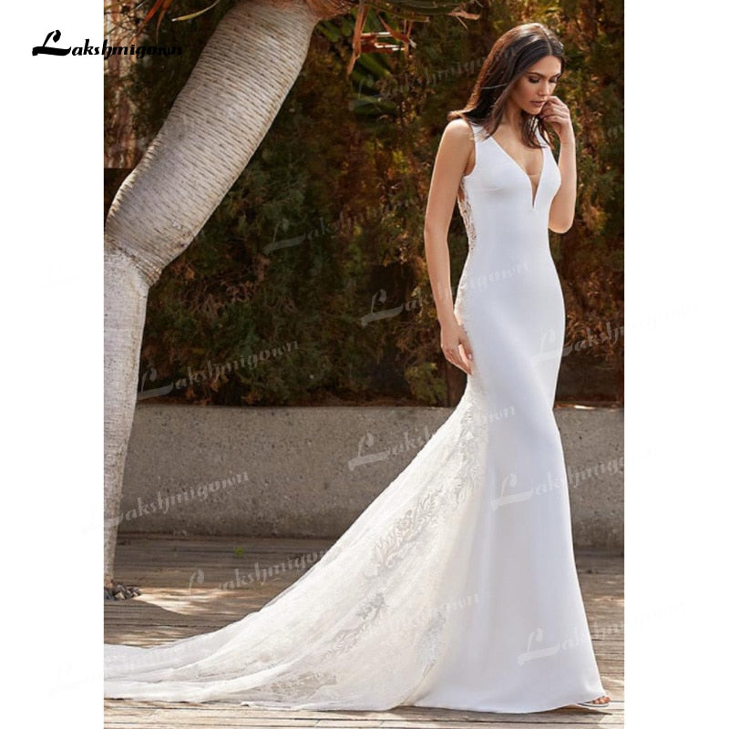 Charming Tulle & Soft Satin Mermaid Wedding Dresses V-Neck Sleeveless Illusion Lace Appliques Chapel Train Bride Gowns Trouwjurk - ROYCEBRIDAL OFFICIAL STORE