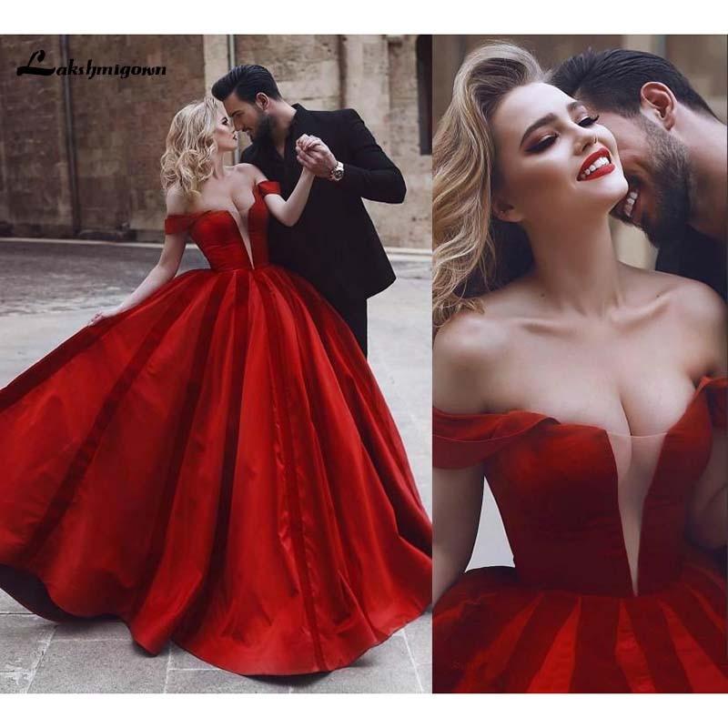 Romantic Off Shoulder Red Sexy Wedding Dresses - ROYCEBRIDAL OFFICIAL STORE