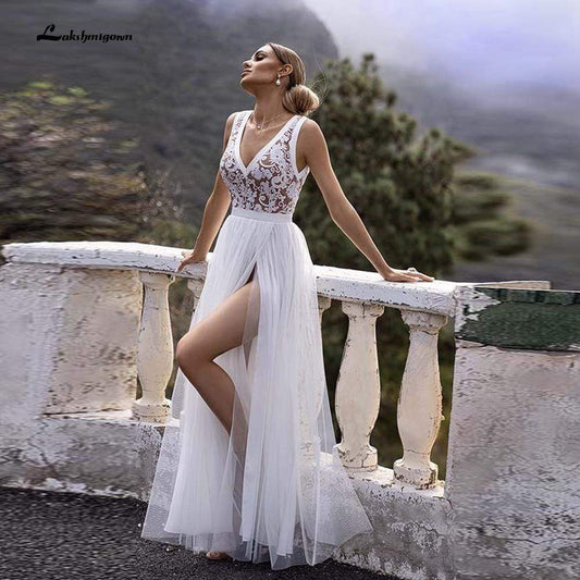 V-neck Lace Appliques Boho Wedding Dress - ROYCEBRIDAL OFFICIAL STORE